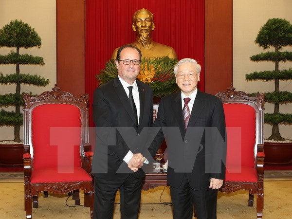 Tổng B&iacute; thư Nguyễn Ph&uacute; Trọng tiếp Tổng thống Ph&aacute;p Francois Hollande