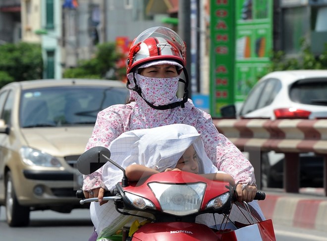 Bắc Bộ oi nóng, Tây Nguyên và Nam Bộ đề phòng thời tiết nguy hiểm