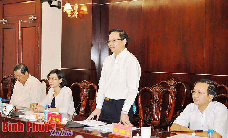 Đồng ch&iacute; B&ugrave;i Thế Đức, Ph&oacute; ban Tuy&ecirc;n gi&aacute;o Trung ương ph&aacute;t biểu kết luận tại buổi l&agrave;m việc