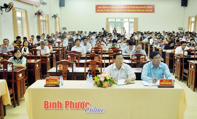 C&aacute;c đại biểu tham dự tại hội nghị