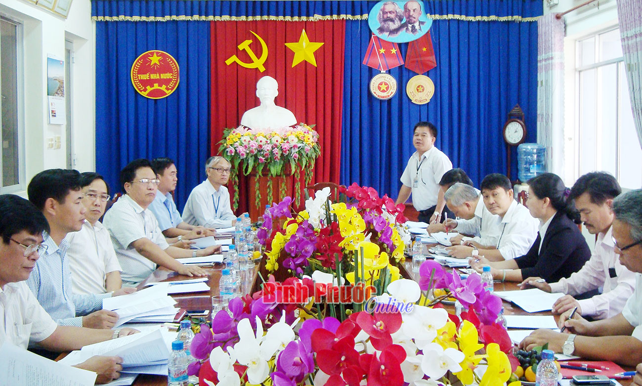 Lãnh đạo Cục Thuế tỉnh giải trình các kiến nghị