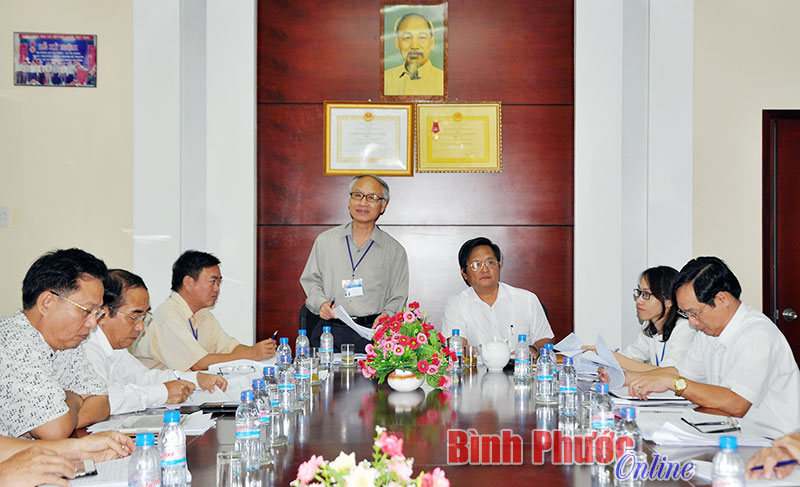 Ph&oacute; chủ tịch HĐND tỉnh Phạm C&ocirc;ng ph&aacute;t biểu tại buổi gi&aacute;m s&aacute;t