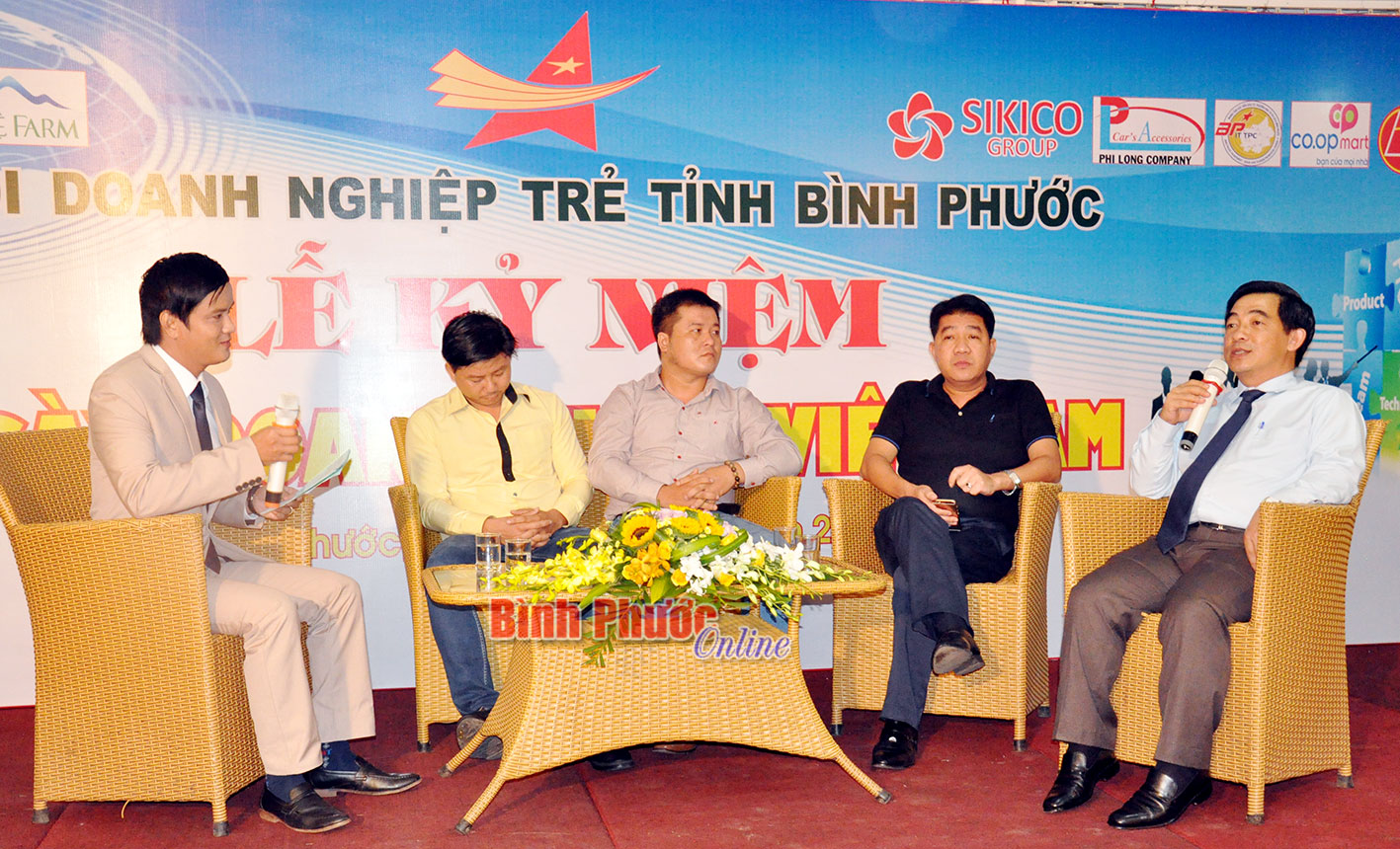 Các doanh nghiệp tham gia tọa đàm “Doanh nhân và thời đại” 