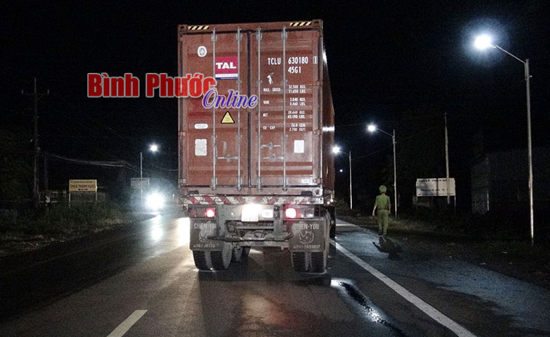 Chiếc container gây tai nạn