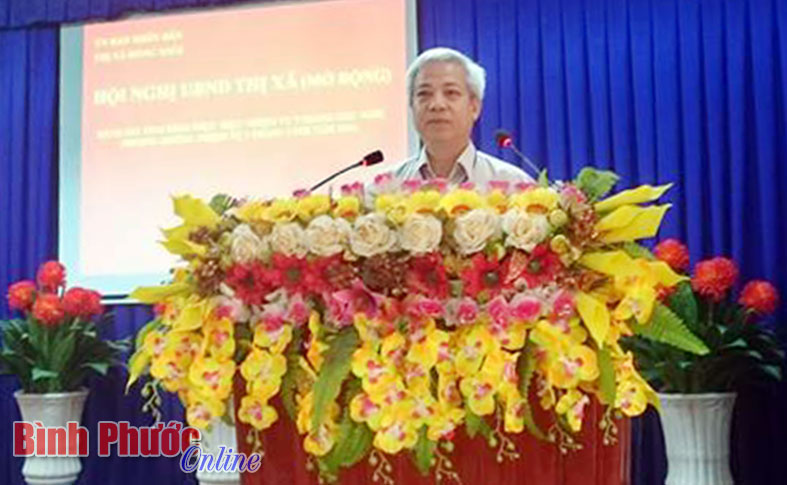 &Ocirc;ng Vương Đức L&acirc;m, Chủ tịch UBND thị x&atilde; Đồng Xo&agrave;i triển khai nhiệm vụ tập trung trong 3 th&aacute;ng cuối năm 2016