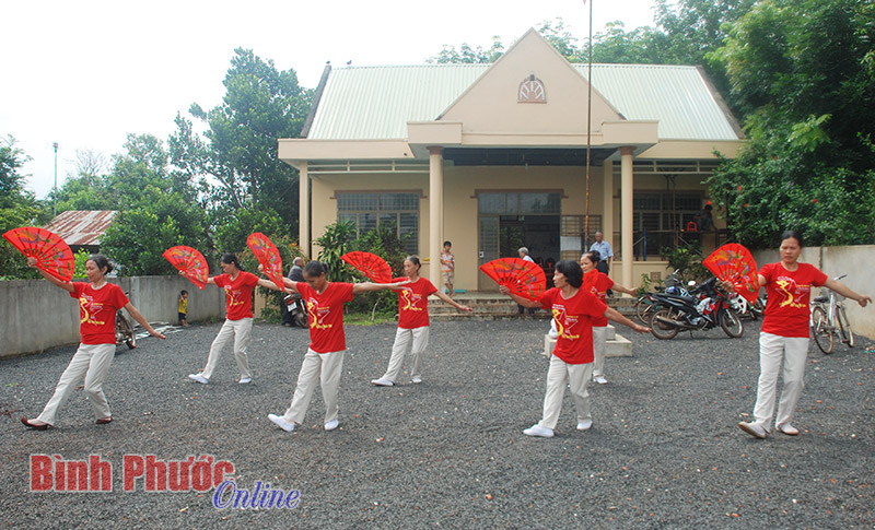 Người cao tuổi sống vui, khỏe, có ích