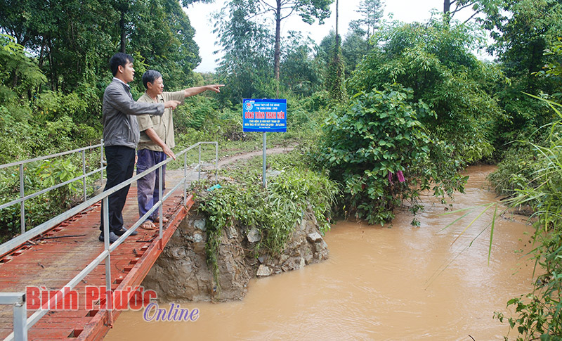 Những nhịp cầu nối yêu thương