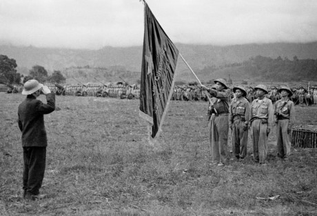 Nhin lai Chien thang Dien Bien Phu qua nhung buc anh - Anh 1