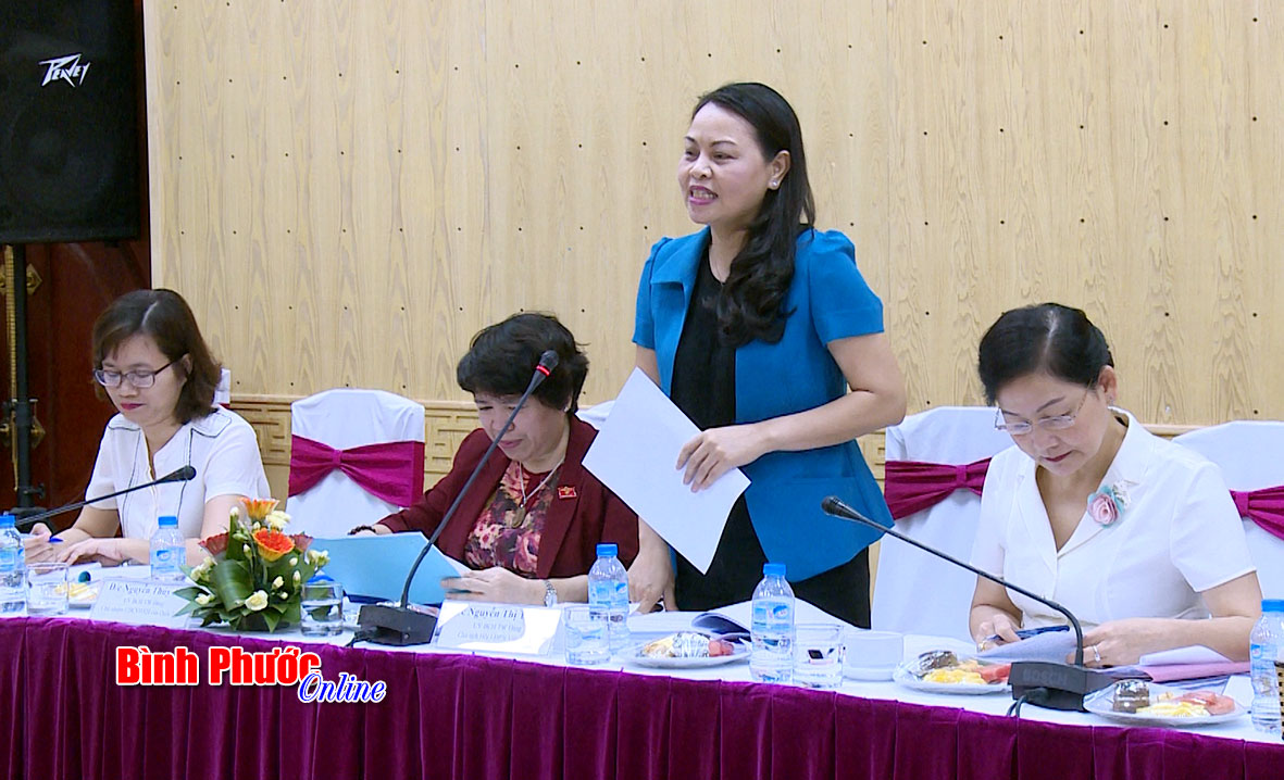 Chủ tịch Hội Liên hiệp Phụ nữ Việt Nam Nguyễn Thị Thu Hà phát biểu tại buổi làm việc