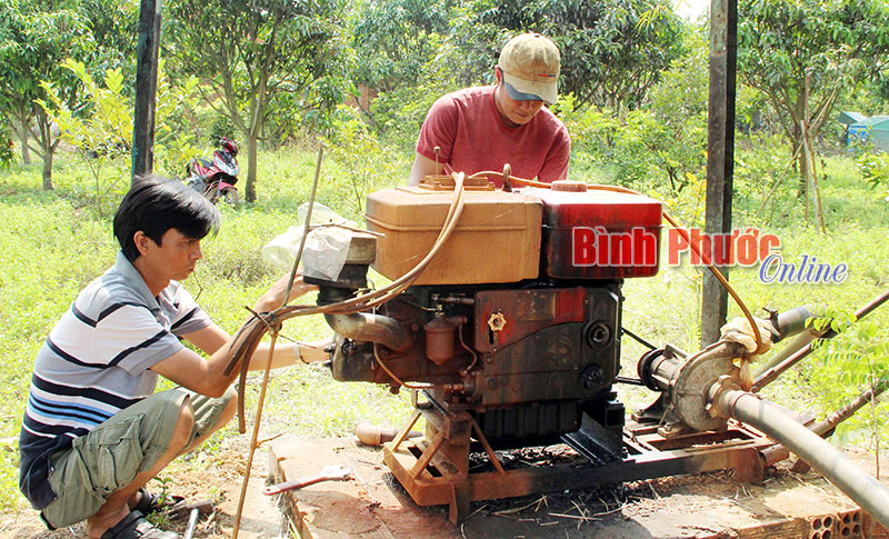 Sống giữa khu phố vẫn thiếu điện