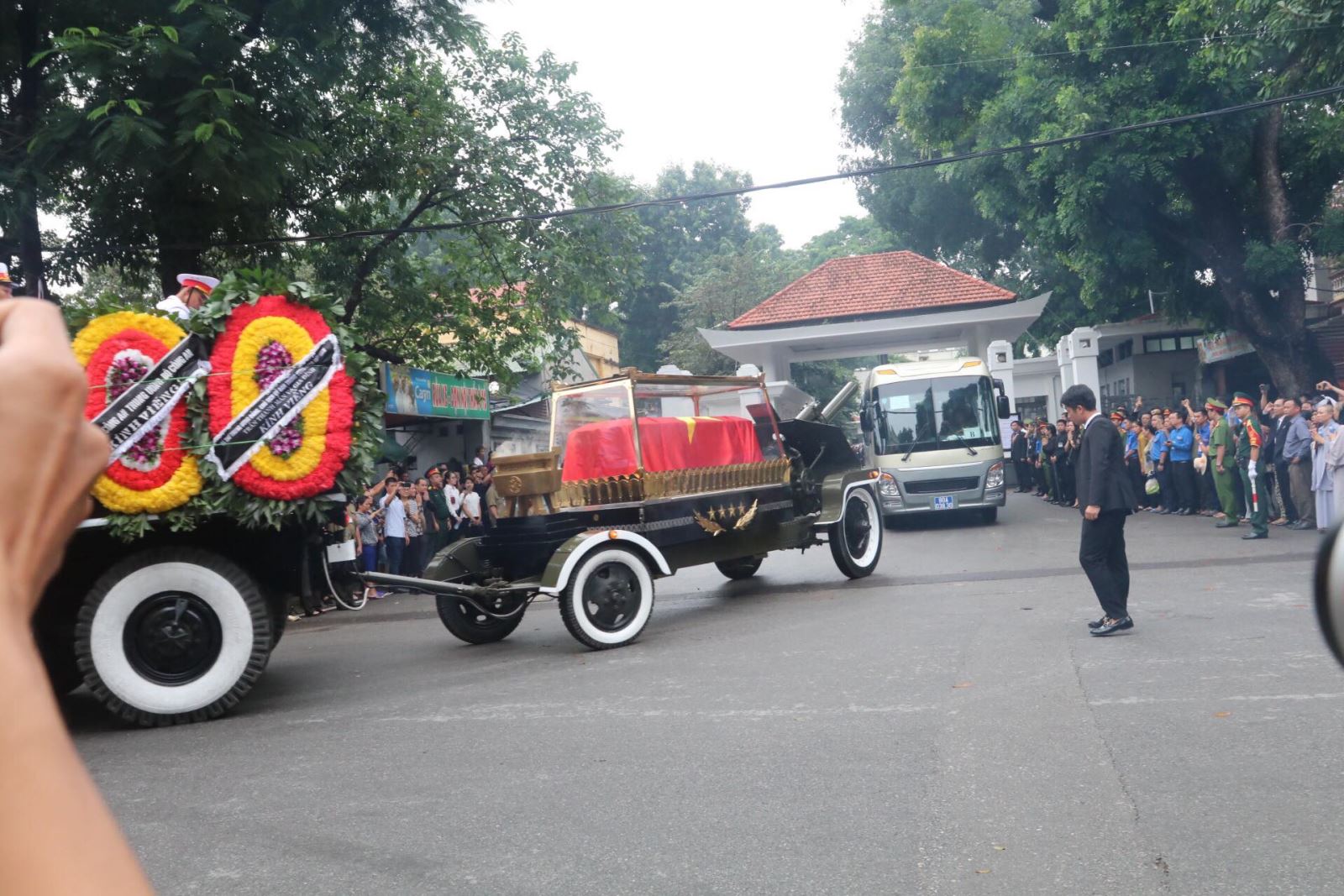 Ch&uacute; th&iacute;ch ảnh