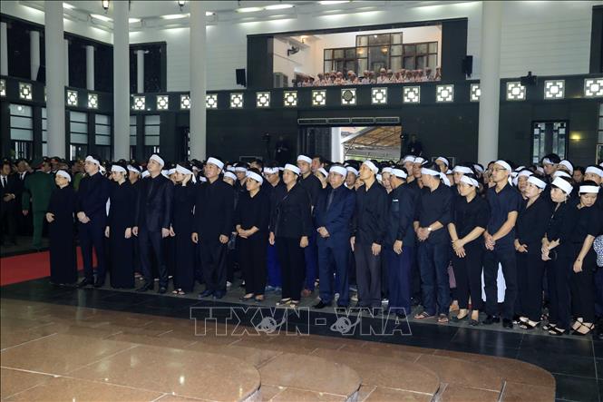 Ch&uacute; th&iacute;ch ảnh