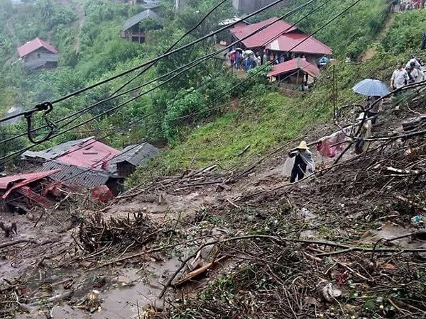 Lai Châu: Sạt lở đất kinh hoàng khiến 15 người thương vong