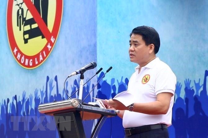  Phó Thủ tướng Thường trực Chính phủ Trương Hòa Bình, Chủ tịch Ủy ban An toàn giao thông Quốc gia phát biểu. (Ảnh: Minh Quyết/TTXVN)   Chủ tịch Ủy ban Nhân dân thành phố Hà Nội Nguyễn Đức Chung phát biểu. (Ảnh: Minh Quyết/TTXVN)