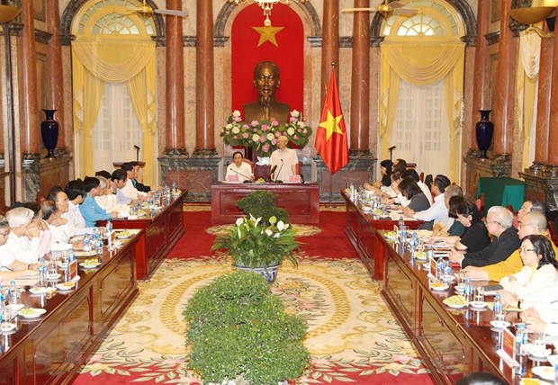 Tong Bi thu, Chu tich nuoc gap mat dai dien Doan Chu tich MTTQ hinh anh 1