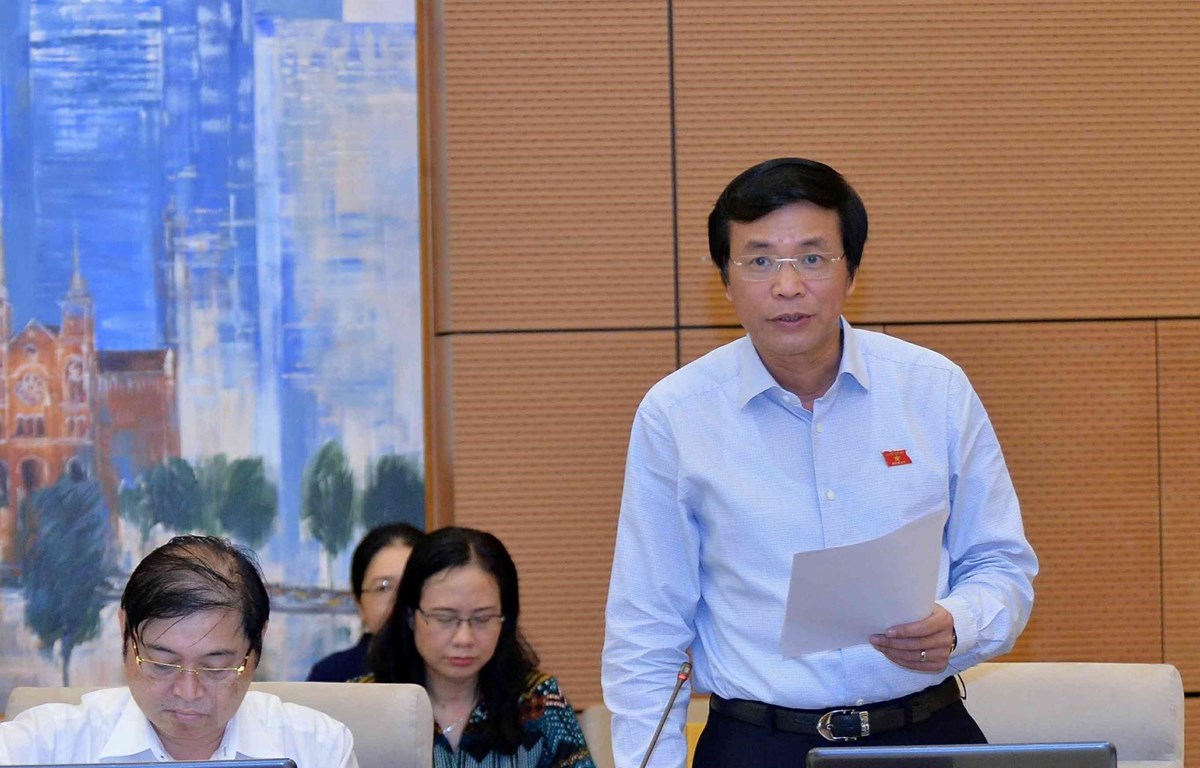 Tổng Thư ký của Quốc hội Nguyễn Hạnh Phúc phát biểu. Ả(nh: Văn Điệp/TTXVN)