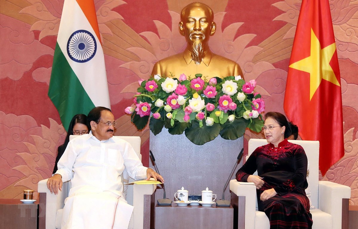 Chủ tịch Quốc hội Nguyễn Thị Kim Ng&acirc;n tiếp Ph&oacute; Tổng thống Cộng h&ograve;a Ấn Độ Venkaiah Naidu. (Ảnh: Trọng Đức/TTXVN)