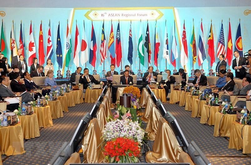  Diễn đàn Khu vực ASEAN (ARF) lần thứ 16 tại Phuket (Thái Lan), ngày 23/7/2009. (Ảnh: Nhan Sáng/TTXVN)