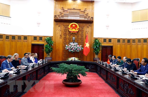 Viet Nam hoan nghenh lap truong cua EU ve an ninh tren Bien Dong hinh anh 2