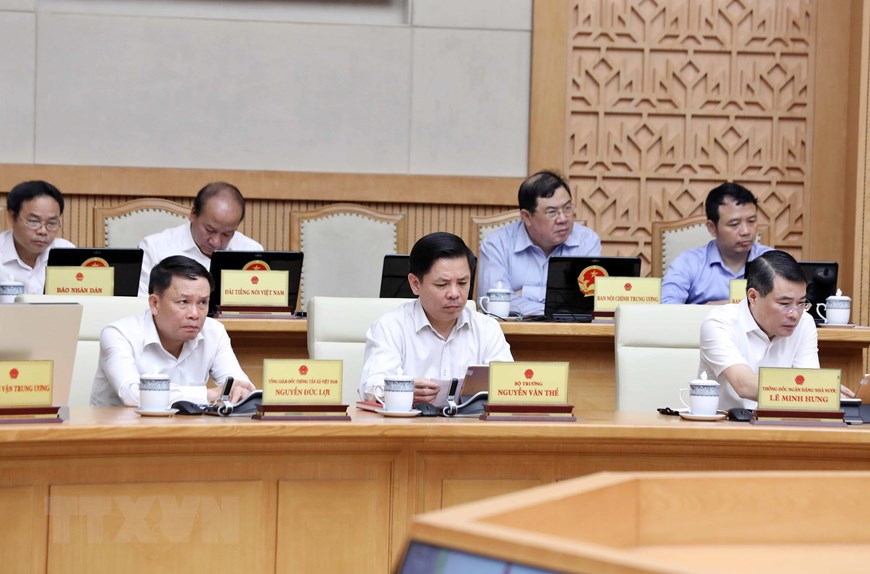  C&aacute;c đại biểu kh&aacute;ch mời v&agrave; th&agrave;nh vi&ecirc;n Ch&iacute;nh phủ tham dự phi&ecirc;n họp. (Ảnh: Thống Nhất/TTXVN)