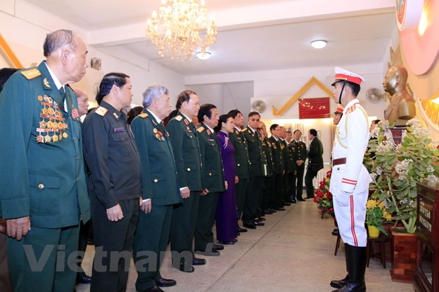 Khong su sach nao co the viet du ve quan he dac biet Lao-Viet Nam hinh anh 2