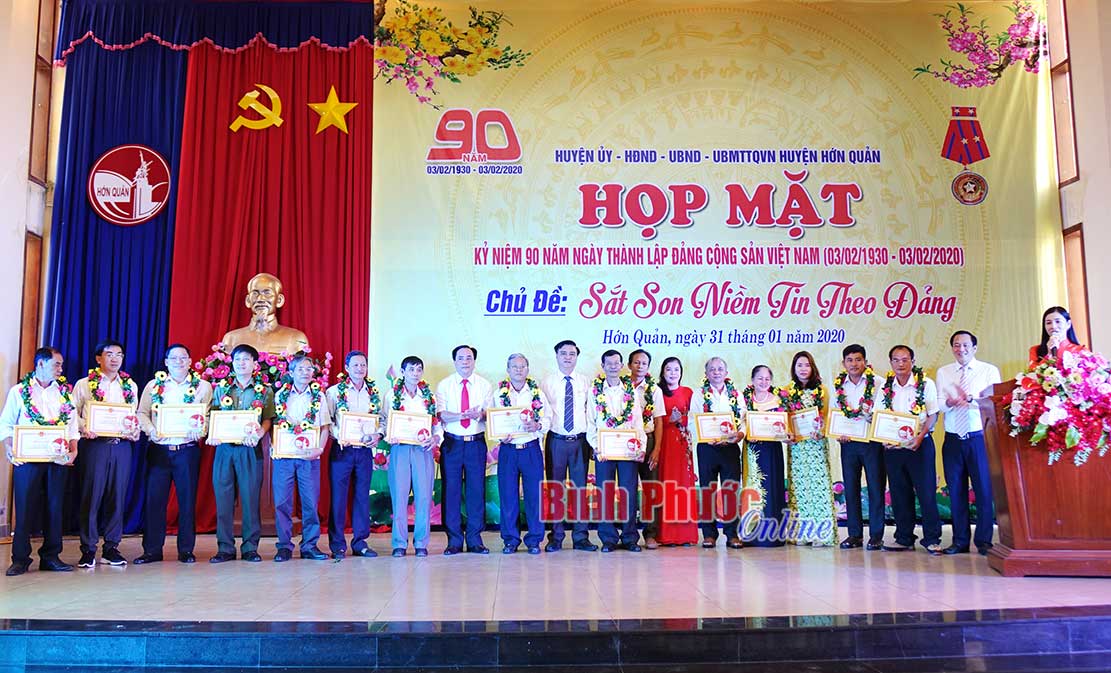 “Sắt son niềm tin theo Đảng”