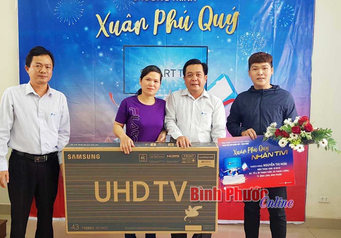 VNPT Bình Phước trao thưởng “Xuân phú quý