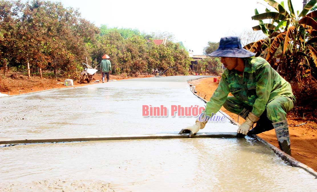 Bù Đăng đột phá xây dựng đường giao thông