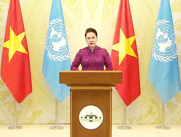 Thuc day binh dang gioi va trao quyen cho tat ca phu nu va tre em gai hinh anh 1