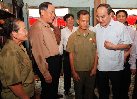 Phó Thủ tướng Nguyễn Thiện Nhân mong muốn chăm sóc, hỗ trợ nạn nhân da cam-dioxin cần có sự chung tay của cả xã hội và cộng đồng quốc tế