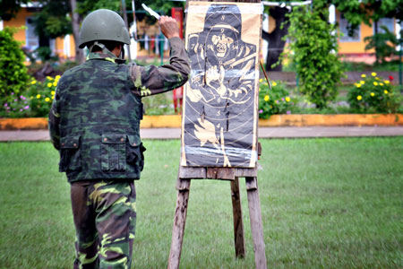 Phi dao b&aacute;ch ph&aacute;t b&aacute;ch tr&uacute;ng.