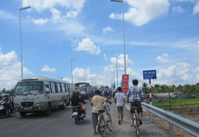 Tiền Giang: Khánh thành cầu Chợ Gạo