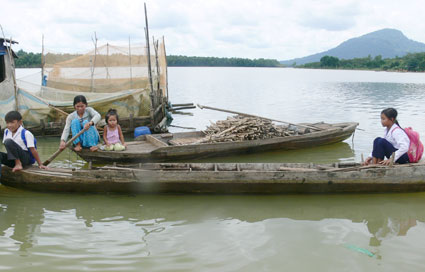 Khi nông dân thiếu đất