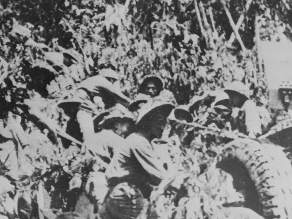 &Yacute; ch&iacute; người l&iacute;nh trinh s&aacute;t tham gia chiến dịch Điện Bi&ecirc;n Phủ