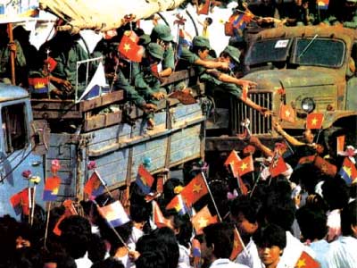 Biên giới Tây Nam - Cuộc chiến tranh bắt buộc - Tập 10 Việt Nam - Sứ mệnh vinh quang