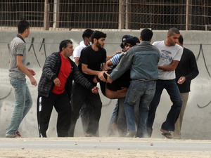 Bạo lực leo thang ở Bahrain, 200 người bị thương 