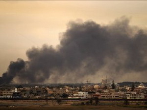 Tripoli bị ném bom, nhiều dân thường thiệt mạng