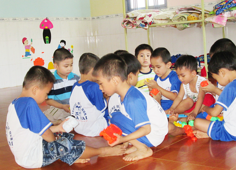 Điểm giữ trẻ: “Nấm mọc sau mưa”