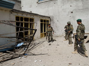 Afghanistan: Đánh bom ven đường, 10 người chết