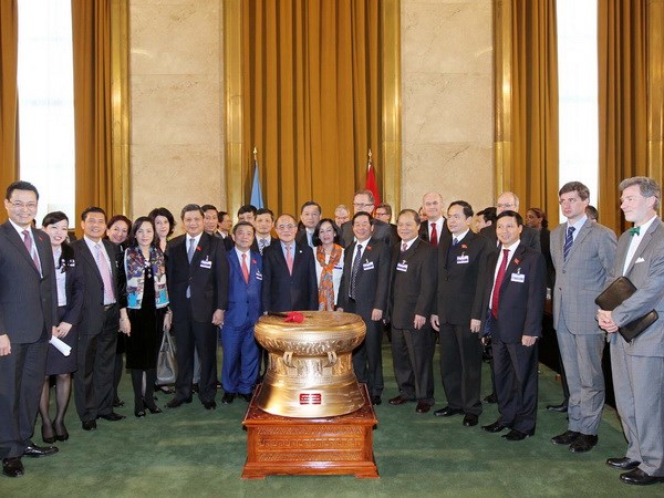 Chủ tịch Quốc hội thăm nơi k&yacute; kết Hiệp định Geneva