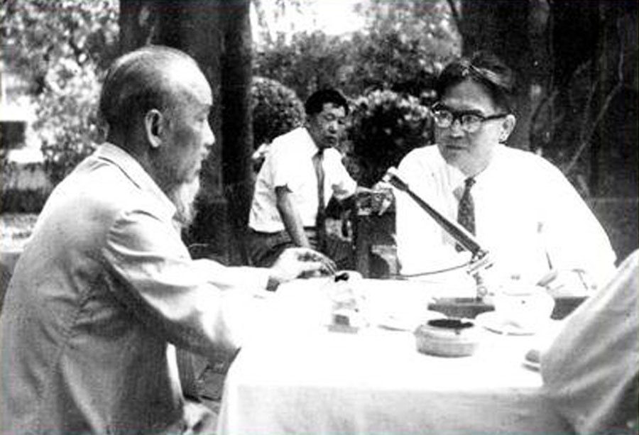 Chủ tịch Hồ Ch&iacute; Minh n&oacute;i về phẩm chất ch&iacute;nh trị của nh&agrave; b&aacute;o