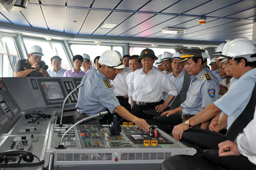 Chuẩn bị b&agrave;n giao hai t&agrave;u kiểm ngư lớn nhất Việt Nam