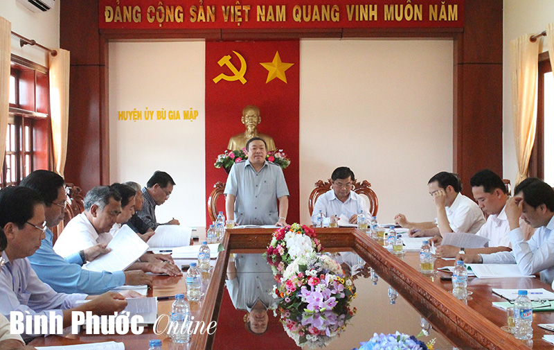 Ban d&acirc;n vận trung ương khảo s&aacute;t c&ocirc;ng t&aacute;c d&acirc;n vận v&ugrave;ng d&acirc;n tộc thiểu số tại B&igrave;nh Phước