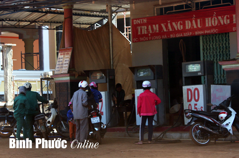 “Khai tử” cây xăng thiếu an toàn: 53 cây xăng đang “ngồi trên đống lửa”