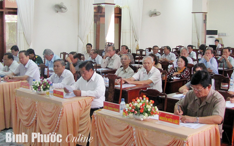 Tỉnh ủy B&igrave;nh Phước tổ chức th&ocirc;ng tin thời sự những th&aacute;ng đầu năm 2014