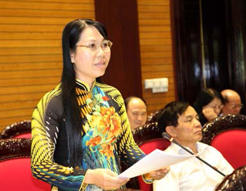 Quản l&yacute; chặt c&aacute;c nh&agrave; thầu ngoại