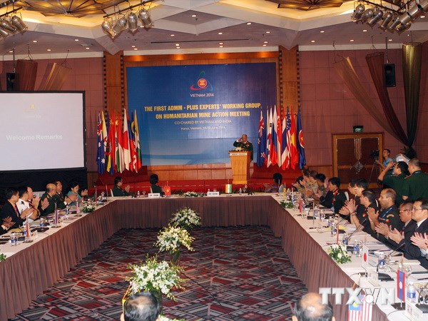 Việt Nam đồng chủ tr&igrave; hội nghị về H&agrave;nh động m&igrave;n nh&acirc;n đạo