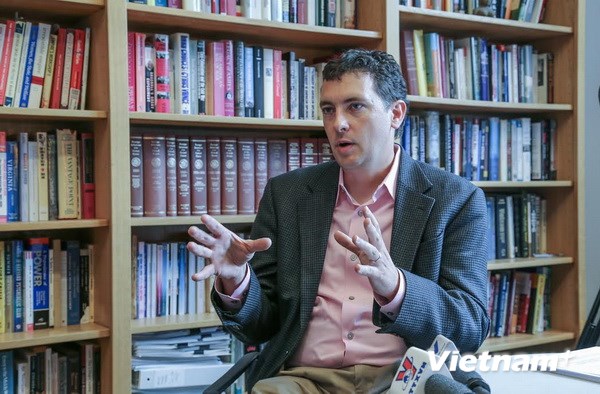 "Lợi thế của Việt Nam trong vụ gi&agrave;n khoan l&agrave; c&ocirc;ng luận quốc tế"