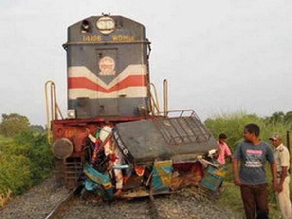 Tai nạn tàu hỏa nghiêm trọng tại Ấn Độ, 18 người thiệt mạng