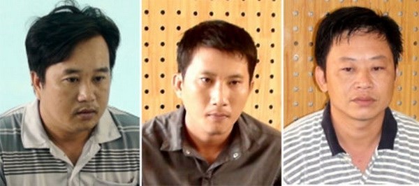 55 năm t&ugrave; cho c&aacute;c bị c&aacute;o trong vụ "cầm v&agrave;ng giả lấy tiền thật"